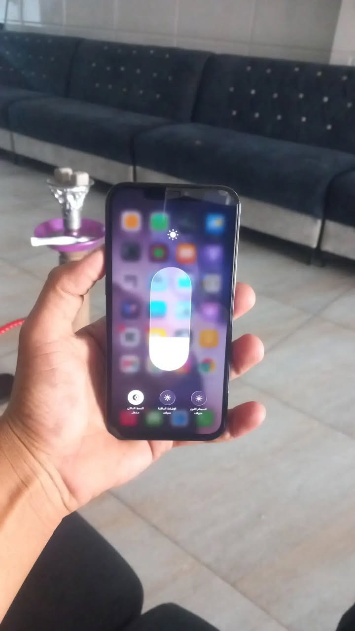 السلام عليكم 12pro max
بطارية ٧5 ‏ظهر مفطور ‏السعر 350 

‏بغداد الشعب شارع الاسواق المركزية رقم الهاتف ***********￼￼
