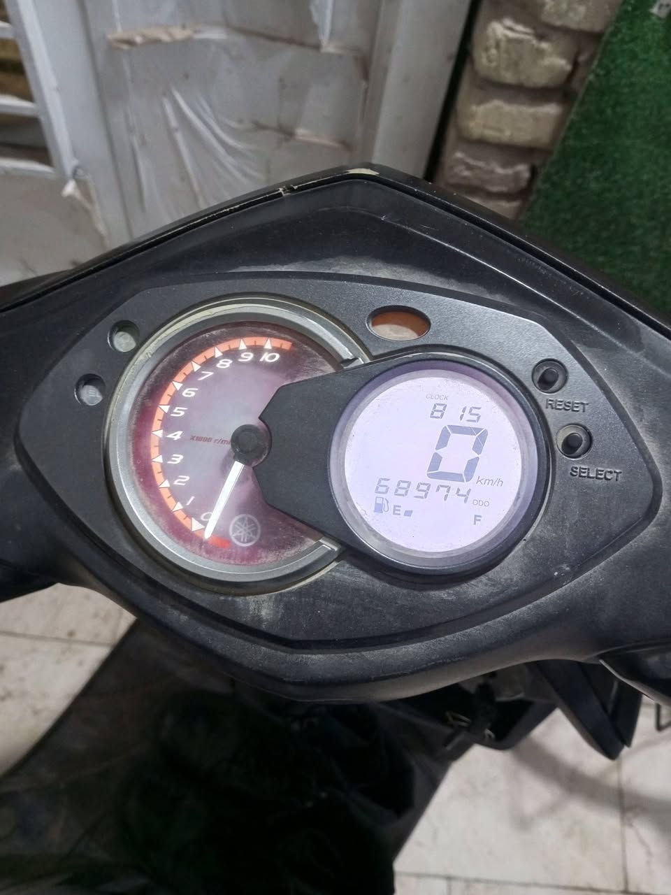 دراجه سكنس موديل 2014 ياباني اصل فحل مفتوح بس قبق ولفات نوزل دراجه نضيفه متروكه عندي بل بيت مامشتغله صارله فتره سعره 600 قفل التواصل ***********
العنوان ناصريه حي الرافدين
