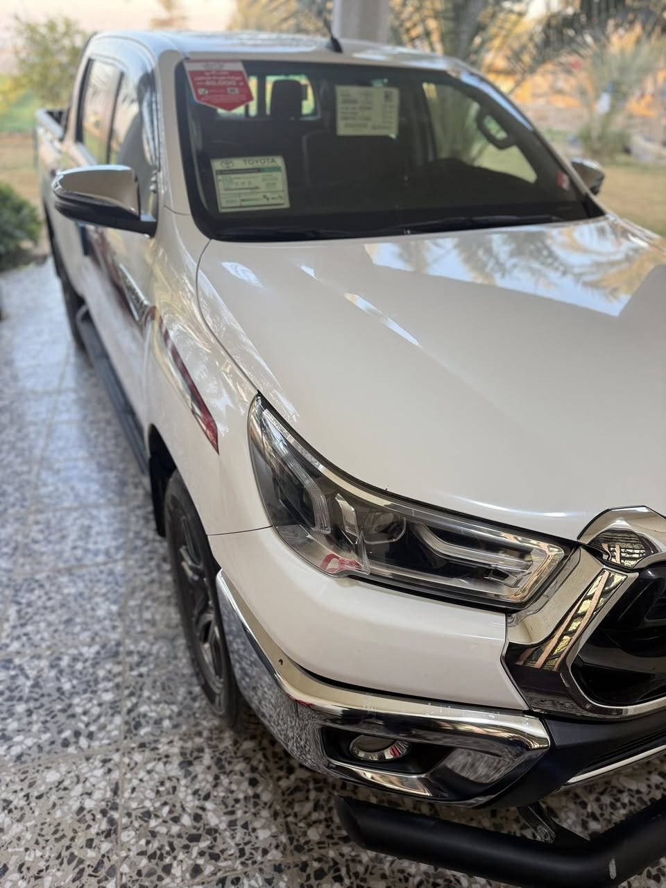 يالله السلام عليكم 
للبيع تيوتا هايلوكس ٢٠٢٢ ساز 
رقم بغداد مميز
ماشيه 90
مكفوله كفاله عام حتى من زلغ او رصعه شرط سونار
—— المواصفات——-
مري شفط
حساسا امامي خلفي 
كشنات تدفئه تبريد 
كامره
شاشا 
قطعتين تبريد 
كروز سرعه 
مثبت سرعه
مانع نزلاق
بنيد جگات 
٦ سماعات 
بصمه 
باقي المواصفات معروفه ساز فول

العنوان بغداد ناحية الرشيد 
***********
