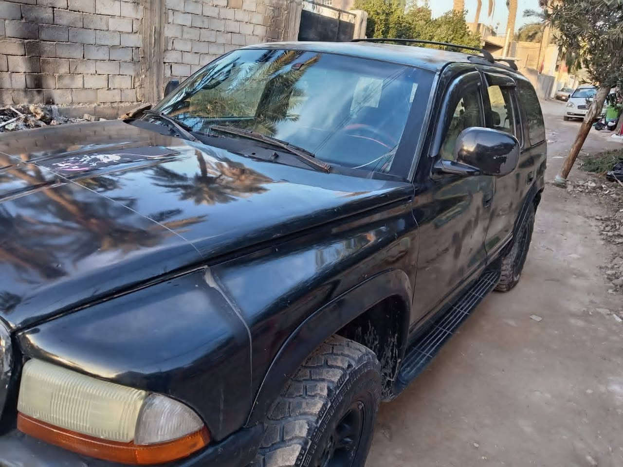 مكلف بالنشر ..... دوج دورنكو موديل2000
محرك ففتي  3000 صبغ عام للجماليه باسمي رقم بغداد
سعرها 47 وبيه مجال 
*********** واتساب النجف  الكوفه البراكيه
