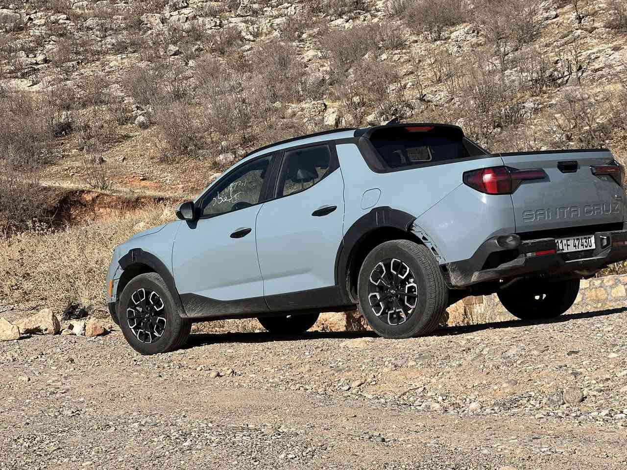 السلام عليكم شباب للبيع هيونداي_سانتا كروز 2024 (مواصفات HTRAC)وارد امريكي
معروفة مواصفات HTRAC

السياره مرقمه و جاهزه 

سعة المحرك : 2.5

 نظام الدفع : كلي HTRAC

ناقل الحركة : اوتوماتيك 8 سرعات

الوقود المستخدم : بنزين

حادث السياره :حادث كلش خفيف موجودة الصور

حاله الايرباك : سليم بدون ايرباك

المسافه المقطوعه 40 الف ميل

سعر السياره : 218$ و بيه مجال بسيط

#مواصفات

بصمة تشغيل عن بعد 

فتحة سقف

رادارات 

قيادة ذاتية

توقف ذاتي 

كشنات تدفه ‏                                              

كشنات كهرباء 

مري هيتر / رادار / كاميرا

دفع رباعي  نضام جبلي وثلجي وترابي اوتوهولد . 

ويل كروم 19 احلى شكل

ايوكس وبلوتوث و USB يعمل

مApple CarPlay / Android Auto

دخول ذكي نظام 

حاجب ليد

حماية بودي / 3 مكان خزن

نقطه عمياء

مراة تعتيم

اشاراة بالمراياة الجانبيه                                   

 فول تحكم ستيرن                                    

كير أوتو + عادي + شفرات ستيرن

اوتو بريك +بريك بصمة

لايتات 4 عدسات زينون

شاشة كبيره

نضام قيادة + سبورت + نورمل + سمارت

مثبت سرعة

تحديد المسار 

دمامات صوت بالدشبول وبالصندوق 

رادار الخطوط البيضاء 

شحن اللاسلكي

‏شاشة إلكترونية

الخريطة

‏AUTO HOLD

مصابيح خلفية LED

مصابيح ضباب LED

مكان السياره بغداد /الامين الثانية 

*********** واتساب وخط 

*********** فقط خط
