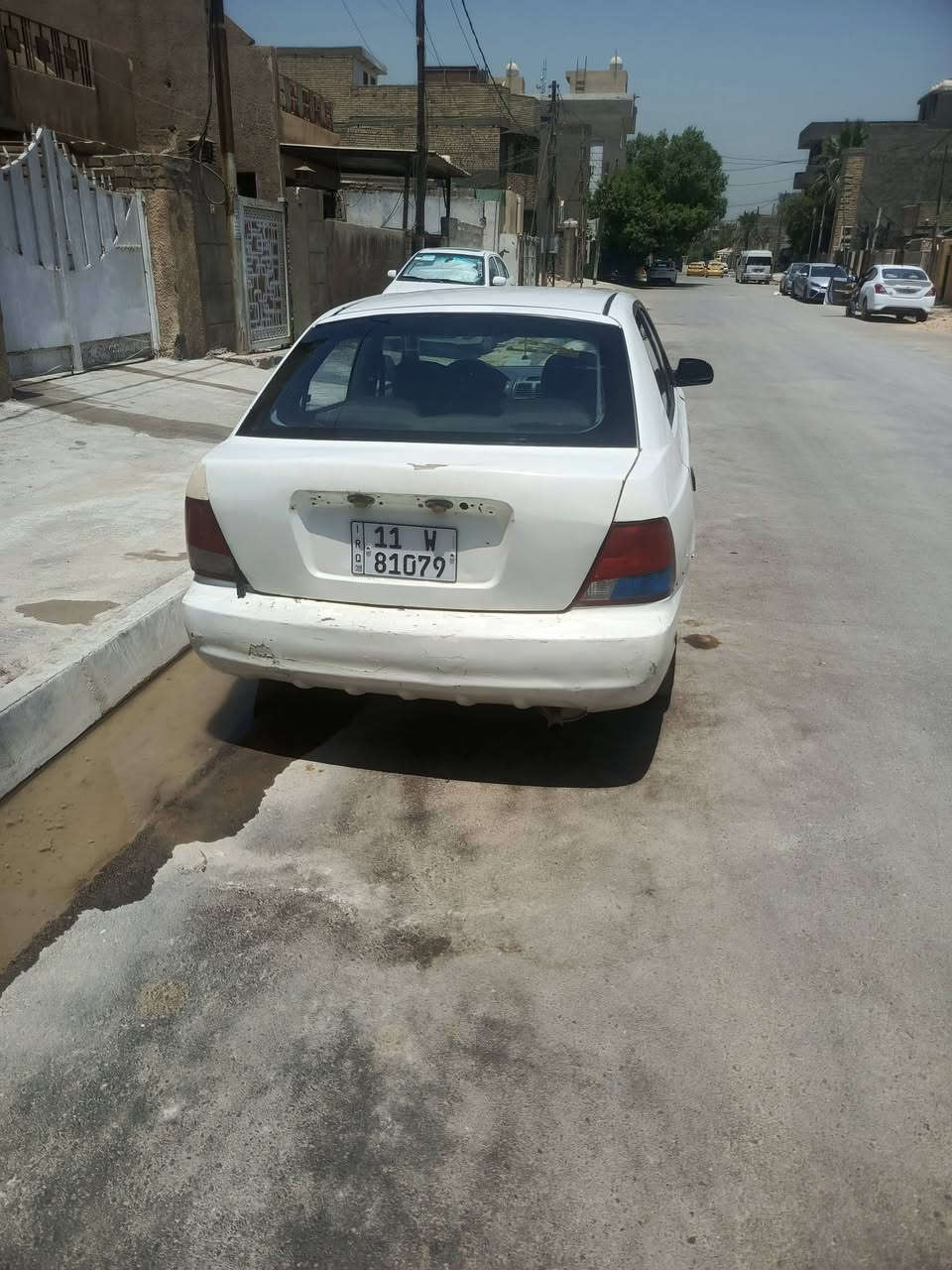السلام عليكم
اكسنت شكل فيرنه 2001 
كير عادي 
 مكينه لا تنقيص ولا تبخير تبريد شغال
السياره كابريتر  تجي مو نوزل  
بغداد الدوره السعر 30 وبيها  مجال  
***********
