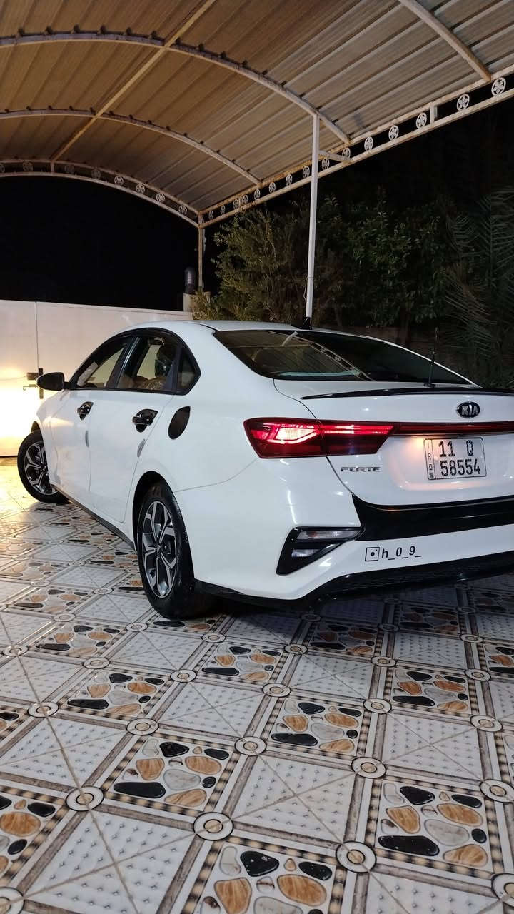 سلام عليكم ورحمة الله وبركاتو
للبيع كيا فورتي 2021 وارد امريكي كلين تايتل كتلوكات الشركة بيهة سويجين ماشية ٣٥ الف السيارة مال جنايي نضربت جاملغ غلفي كد شبر باردد وتكحيل خفيف صورة الضربة موجودة الباقي مكفولة من شخط هاذة السونار قبل الضربة نص فول رادار حساس كامرة دوارة شاشة جبيرة شاشت اعطال عداد الكتروني تحديد مسار كروز سرعة فول تحكم ستيرن مانع انزلاق ٣ مودات قيادة سبورت عادي نورمال للاستفسار اكثر اتصل على الارقام
*********** /***********
مكان ديالى
