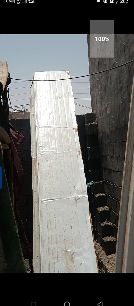 سندويجات عدد 3 وحده طوله 3 متر ثانيه طوله 4 متر ثالثه طوله 7 متر بس ماخذ من لعرض مالته باقي 60 سانتيم سعر 40 وبيهن مجال العنوان نجف حي نداء لاستفسار عل رقم ***********
