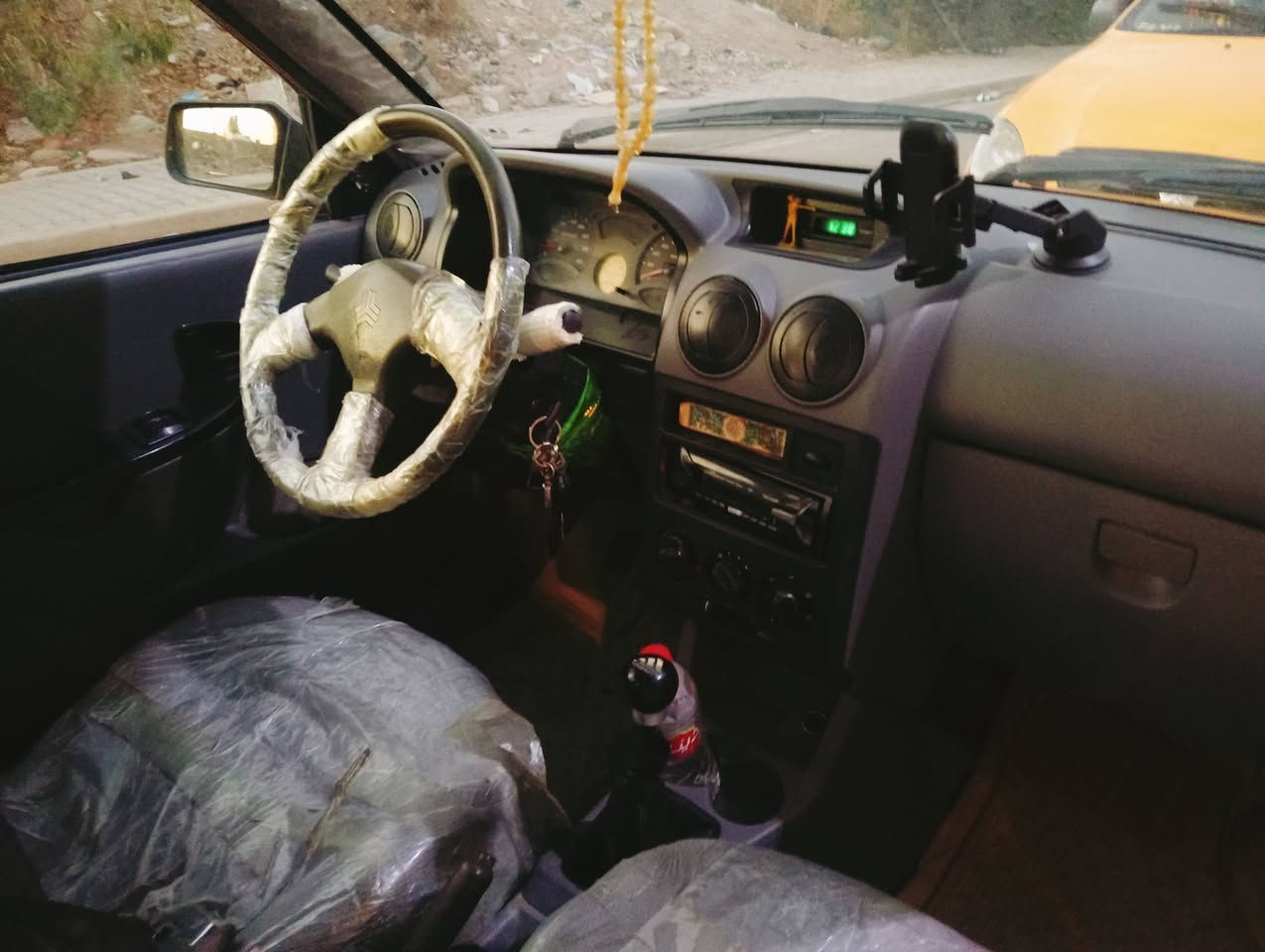 سلام عليكم
سايبه موديل 2013بلاديه 
بدون صبغ بدون تبديل كله بلادي شواصي بلادي محرك كير مكفول تخم تاير باتري صدر كهربائية كاملة رقم انكليزي مصفره هيئه وغرامه ***********
مكاني بغداد جسر ديالى القديم 
سعره34 قفله
