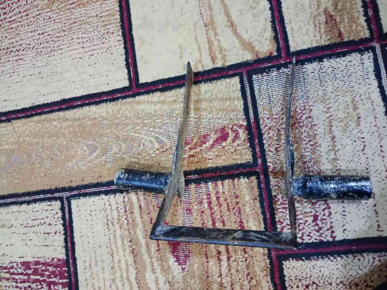 السلام عليكم سيباسات 2 للبيع ما بيهن شي ما طاكات السعر 25🔒 عنواني البصره شط العرب  الجزيره للاستفسار ***********
