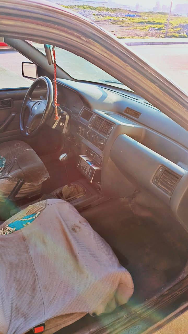 سلام عليكم فورد اسكورت للبيع
رقم الماني شرط التحويل 
رقم الهاتف:***********
