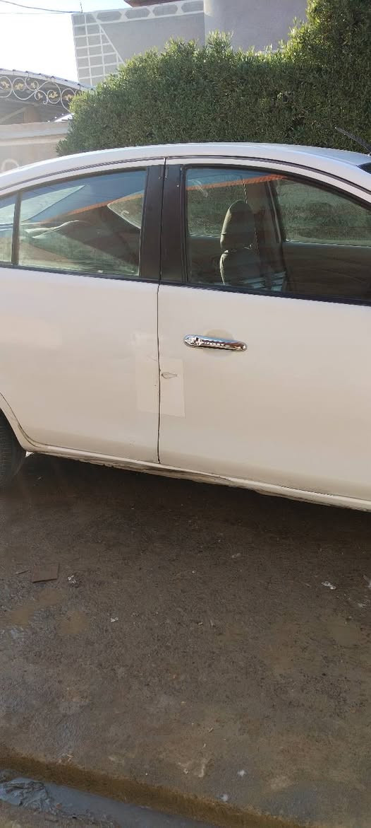 ياالله نيسان سني مويل ٢٠١٣ هندي
رقم بغداد جديد انكليزي تحويل ثاني يوم كير محرك تبريد خير من الله شغال صدر تخم تاير جديد داخل جديد شاشة وكاميرا تحكمات استيرن كهربائيات شغالة كاملة تبريد تدفئة منظومة لايت ثلجي زنون بيه قطع صبغ ٣ جاملغ خلفي باب جنطة  وباب عكس سايق العنوان بغداد السعر ٨٣ وبيه مجال بيع فقط للاستفسار ***********
