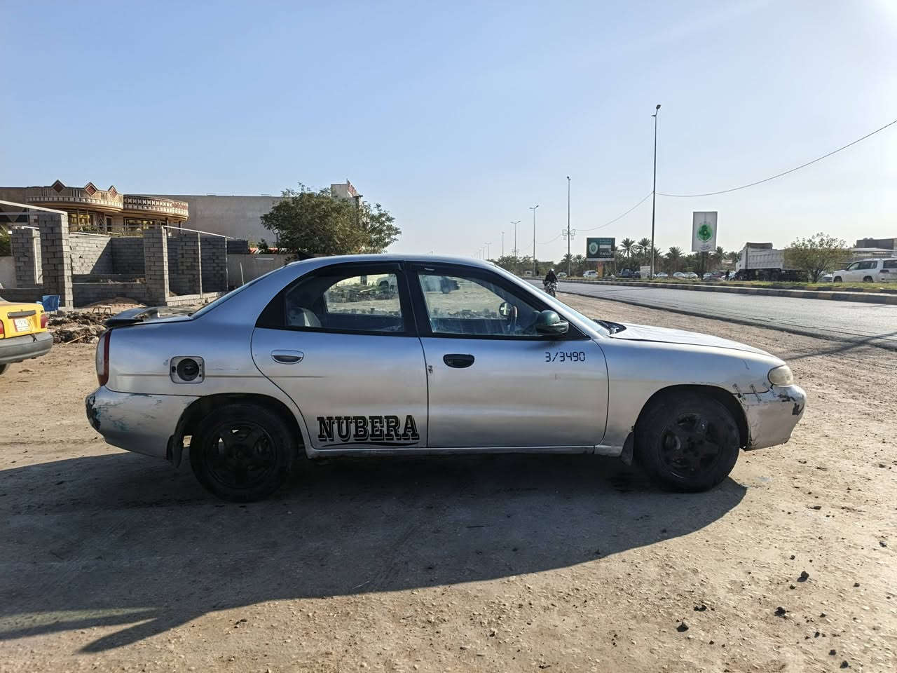 السلام عليكم للبيع نوبره رقم بغداد انكليزي اوتماتيك موديل ١٩٩٧ مكان بابل المحاويل السعر ٢٤ وبيه مجال 
الرقم ***********
