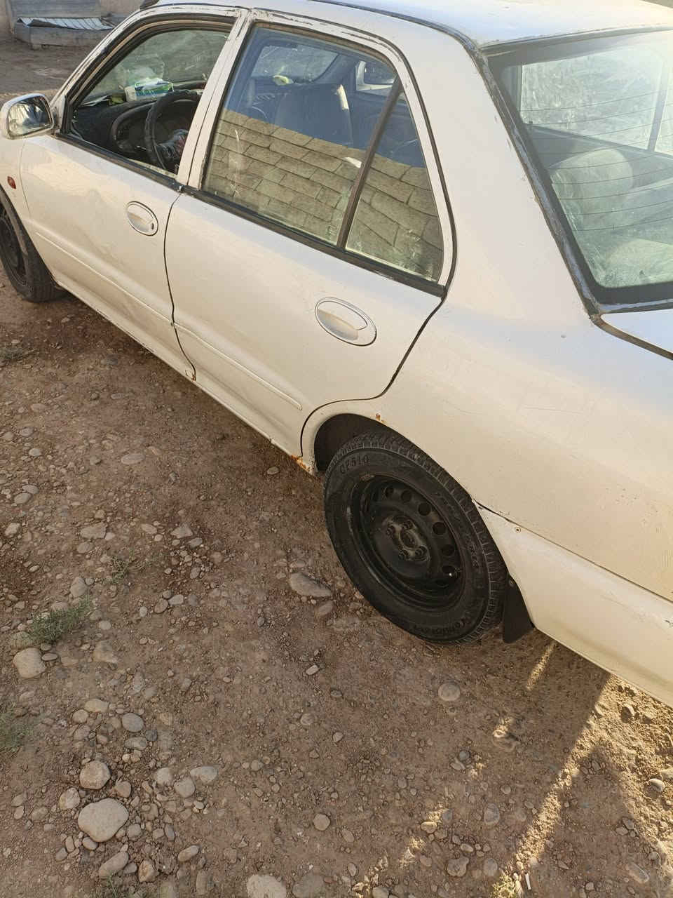 السلام عليكم للبيع ابراتون موديل 2002 رقم بغداد لحد سنت 2029 پأسمي تحويل مباشر محرك بي بخار السعر 38 وبيه مجال للاتصال *********** مكان السياره ديالى
