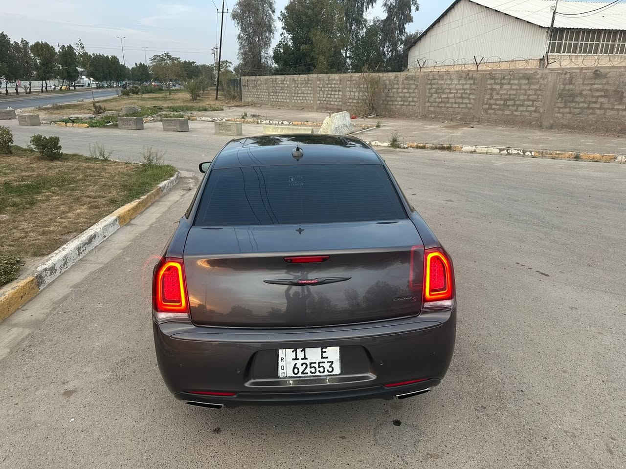 السلام عليكم
اوباما s موديل 2021
فول مواصفات 
شفتات 
بانو راما 
شاشه جبيره 
جلد كراسي كهرباء رادار جانبي نقطه عمياء 
مواصفات لs معروفه 
وارد امريكي حادثهه موضح بلصوره 4 اصابع بلبنيد فقط 
لسياره جديده حيل 
ماشيه 95 
لسياره باسمي 
لسعر 265 $
لعنوان  بغداد/ حي لجامعه 
***********
ممتواجد ع نت 
اتصل على رقم
