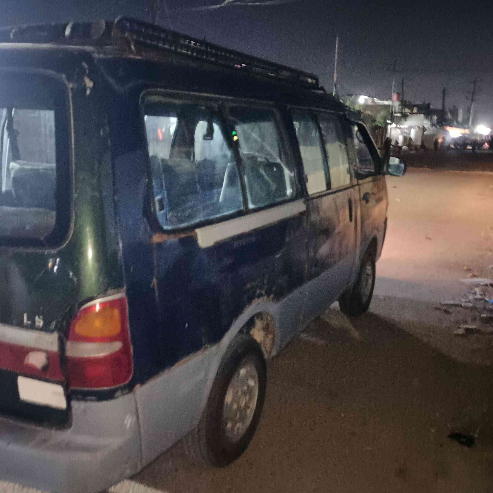 السلام عليكم كية بريجو للبيع موديل 96 تحويل ثاني يوم سيارة خير من الله كير ومحرك جدد تخم تاير اكسن جديد سيارة جاهزه من ايدك لشارع السعر 35 وبيها مجال بسيط 
***********
