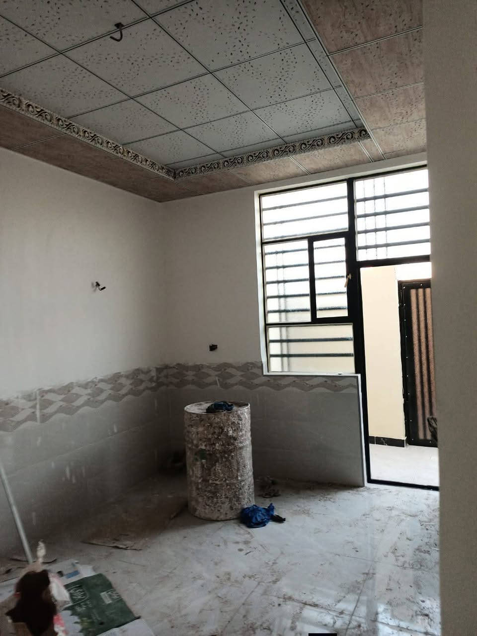 ياالله 

يوجد لدينا بيت للبيع حي ميسان قطاع 32شارع 12متر مساحه 100متر يحتوي على غرفه وصاله واستقبال ومطبخ وصحيات صب كونكريت ارضيه بورسلين جدران سيراميك سقوف سي إن سي سحبات ملكيه فخمه السعر المطلوب خاص 

للاستفسار والمعلومات الاتصال بنا ع الارقام التاليه 

***********

***********

***********

او مراجعه مكتب ألروان للوساطه العقاريه والمقاولات العامه 

عنوان المكتب حي ميسان ع الشريط قرب صيدليه الشراع مقابل الاستداره مباشر 

عندك بيت عرصه للبيع راسلنه وات ساب وتدلل 

مستعدون لشراء الدور والعرصات حي ميسان فقط
