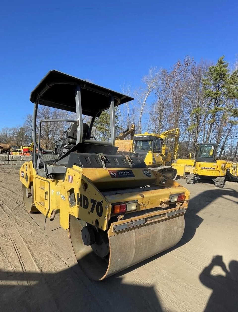 للبيع حادله هام حجم 70استيراد جديد مامشتغله بالعراق موديل 2011رقم فحص  (المحرك گايم)السعر 275ورقه المكان كربلاء للاستفسار ***********
