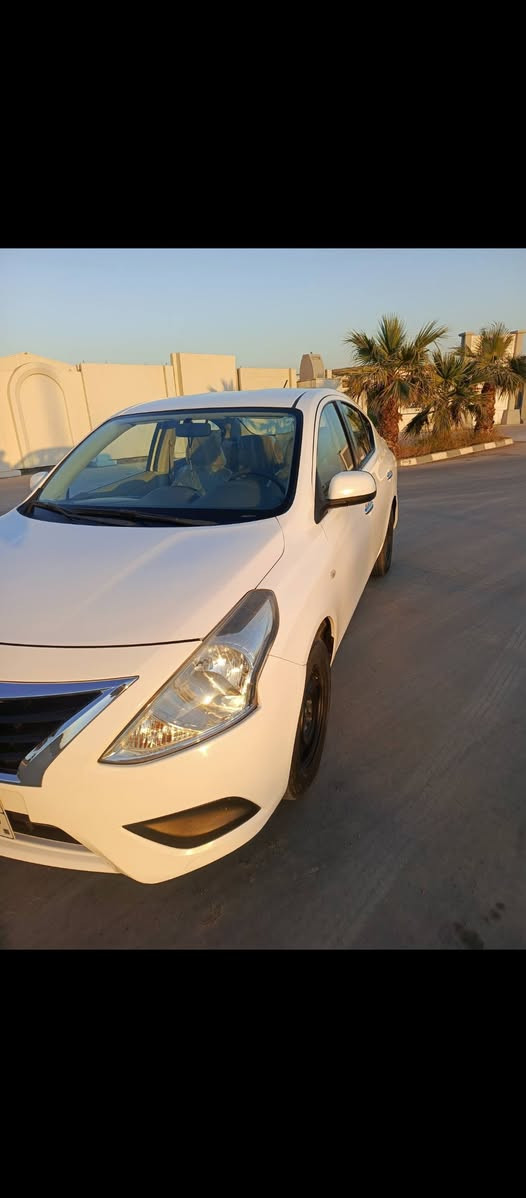 نیسان سنی مودیل 2020 بی بویاخ بی لیدان تە نها دووسی چاڵی  هەیە 126هەزار رویشتوە بە ناوی خومە مەکینە وگیر بە شە رت
سعر 113 وەرەقە مە جالی تیایە 
رەقم بوبایل ***********
