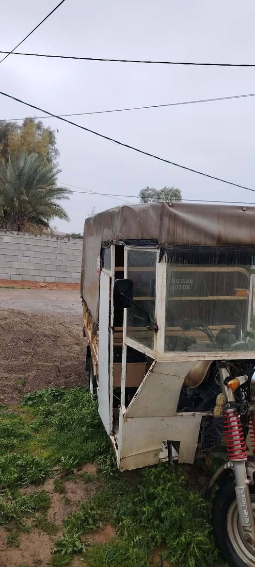 السلام عليكم   ستوته للبيع موديل 23نضافه شوف العين
ماناقصها كلشي شغل وطلع انطي شرط كلها

المكان الحويجه قرية الهلال

للاتصال***********

اوس ال هلال
