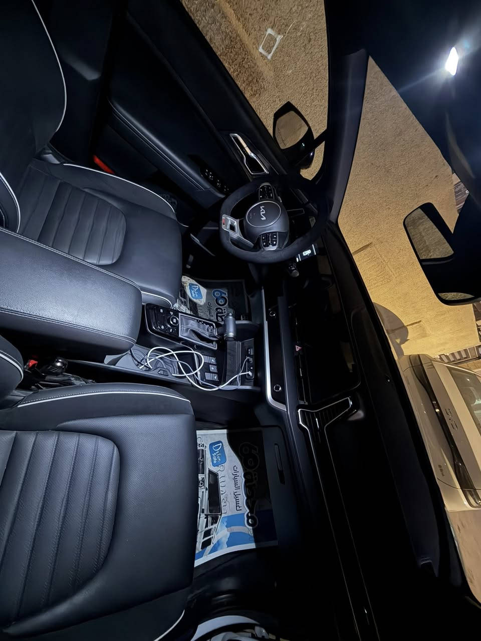 سلام عليكم سبورتج جيتي لاين اعلى مواصفات خليجية ماشية 7000 كم للاستفسار  ***********
