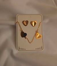 طقم قلادة • طلاء ثابت • القاسم