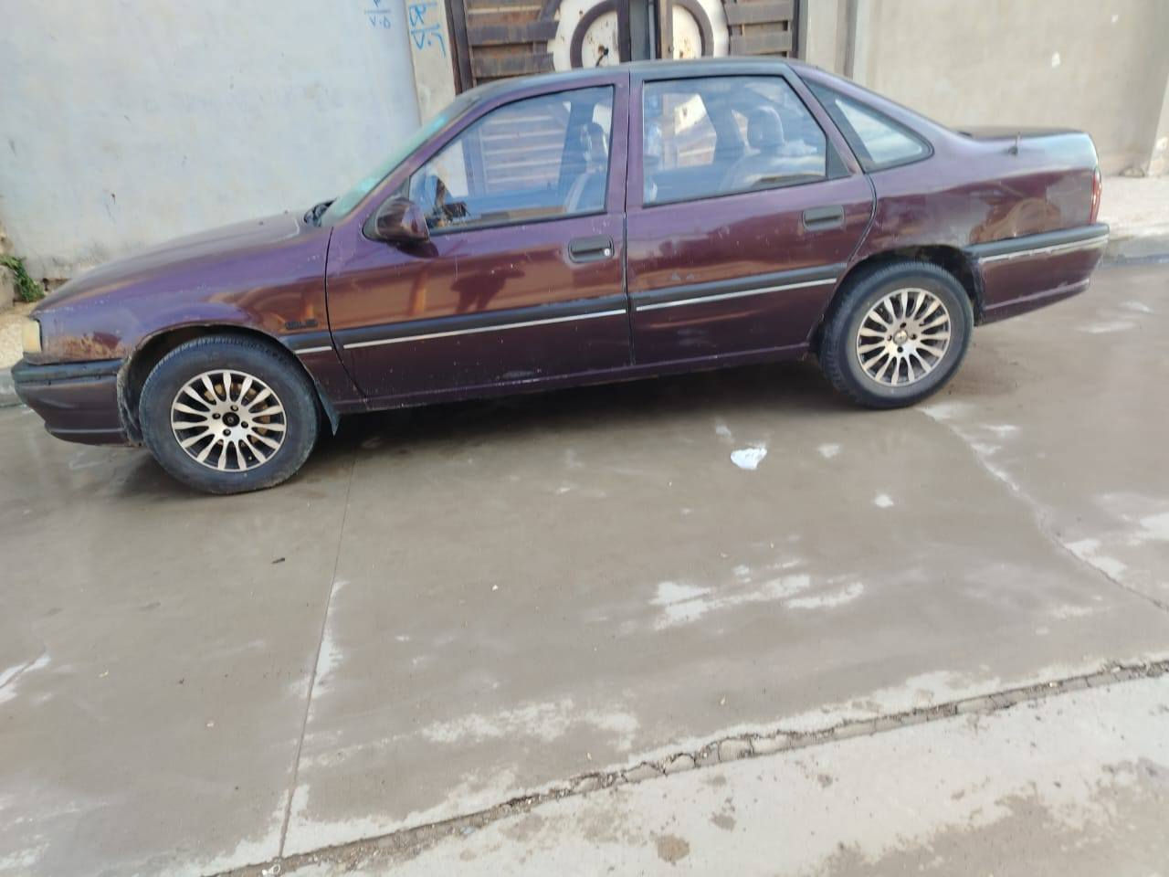 السلام عليكم
اوبل فكتره حجم 18

تنته كير توماتيك 

سياره وضع شركه لا صبغ ولا معجون 

بيها تقحيلات 

محرك وكير شرط 

سنويه وهزه جديد 

سياره رقم نينوى بأسمي 

سعرها 50وبي مجال 

***********
