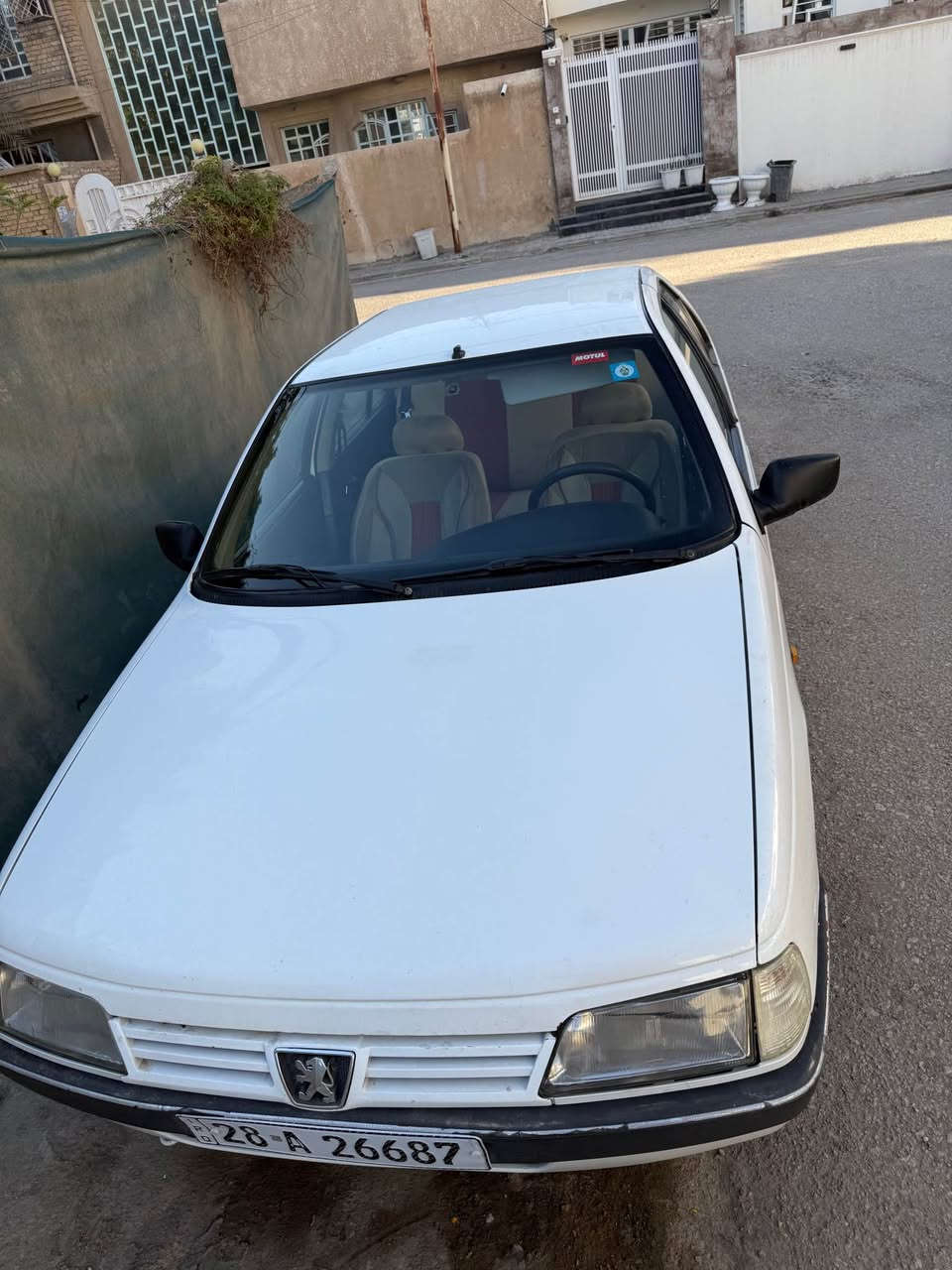 السلام عليكم 
بيجو 2009 
تبريد شغال ،كهربائيات كلها شغالة مابيها أي نقص كشنات مغلفة 
تايرات كلها جديدة نظافتهن 80 بل مئة 
ماشية 214 الف 
شاشة داخلية دواخل نضيفة ما مكسره مثل البقية السيارة تعمير جديد ما عايزة اي شي فقط اشياء بسيطة لما نتواصل اكلك بيهن مداور ثاني يوم رقم دولي جديد 
مكانها نجف
سعر 38
للتواصل *********** النجف, العراق
