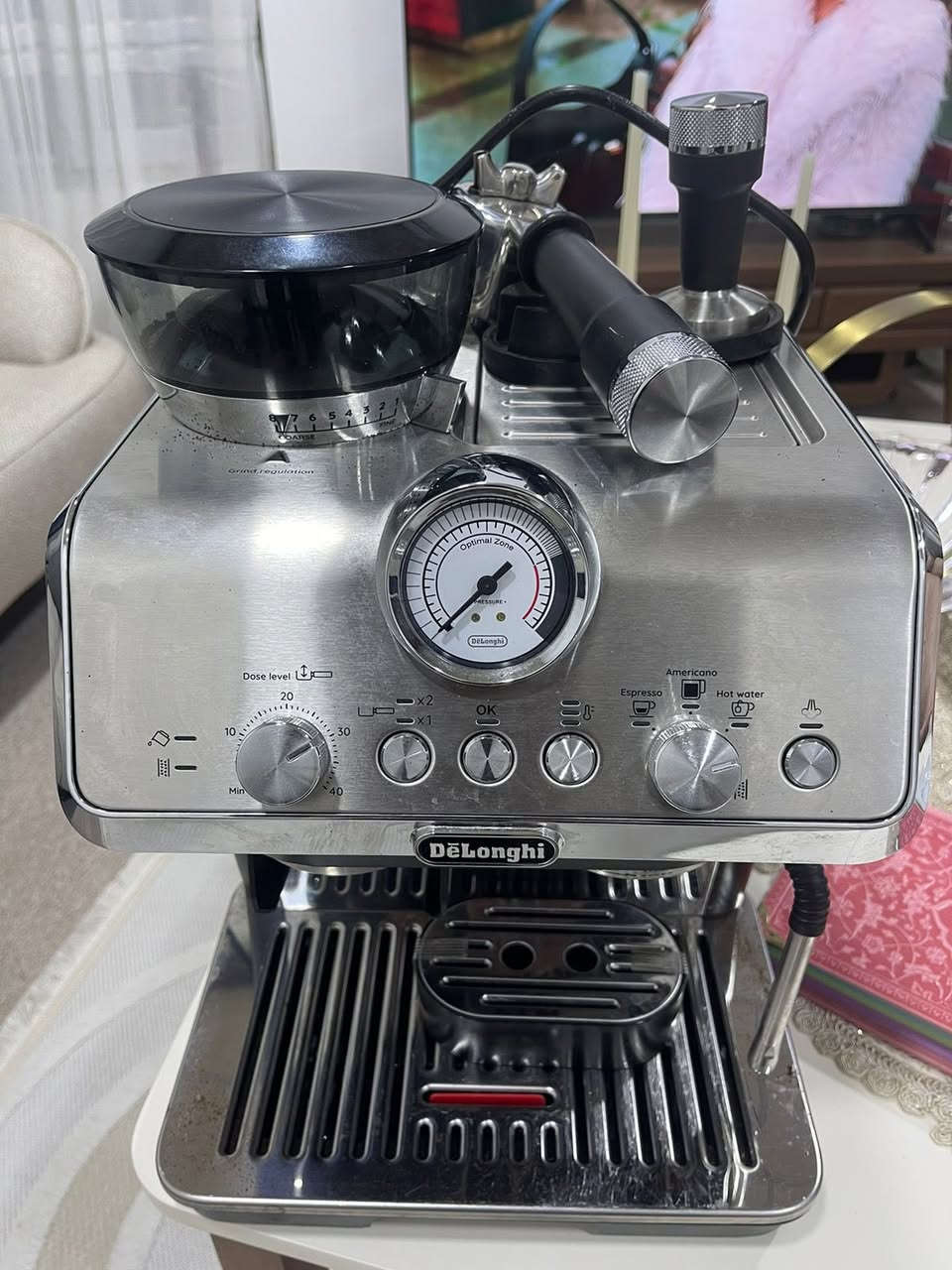 سلام عليكم
متوفر ماكنات قهوة اسبرسو عدد 6 
السعر بلخاص
1- De'Longhi La Specialista Arte
2- silvercrest retro 1973
3-de'longhi dedica
4-de'longhi dedica deluxe
5-Tchibo Saeco Cafissimo capsule
6-FiF Espresso Italian


**إذا كنت صاحب هذا الإعلان وتريد حذفه لأي سبب، رجاءا أرسل رسالة إلى الدعم الفني**