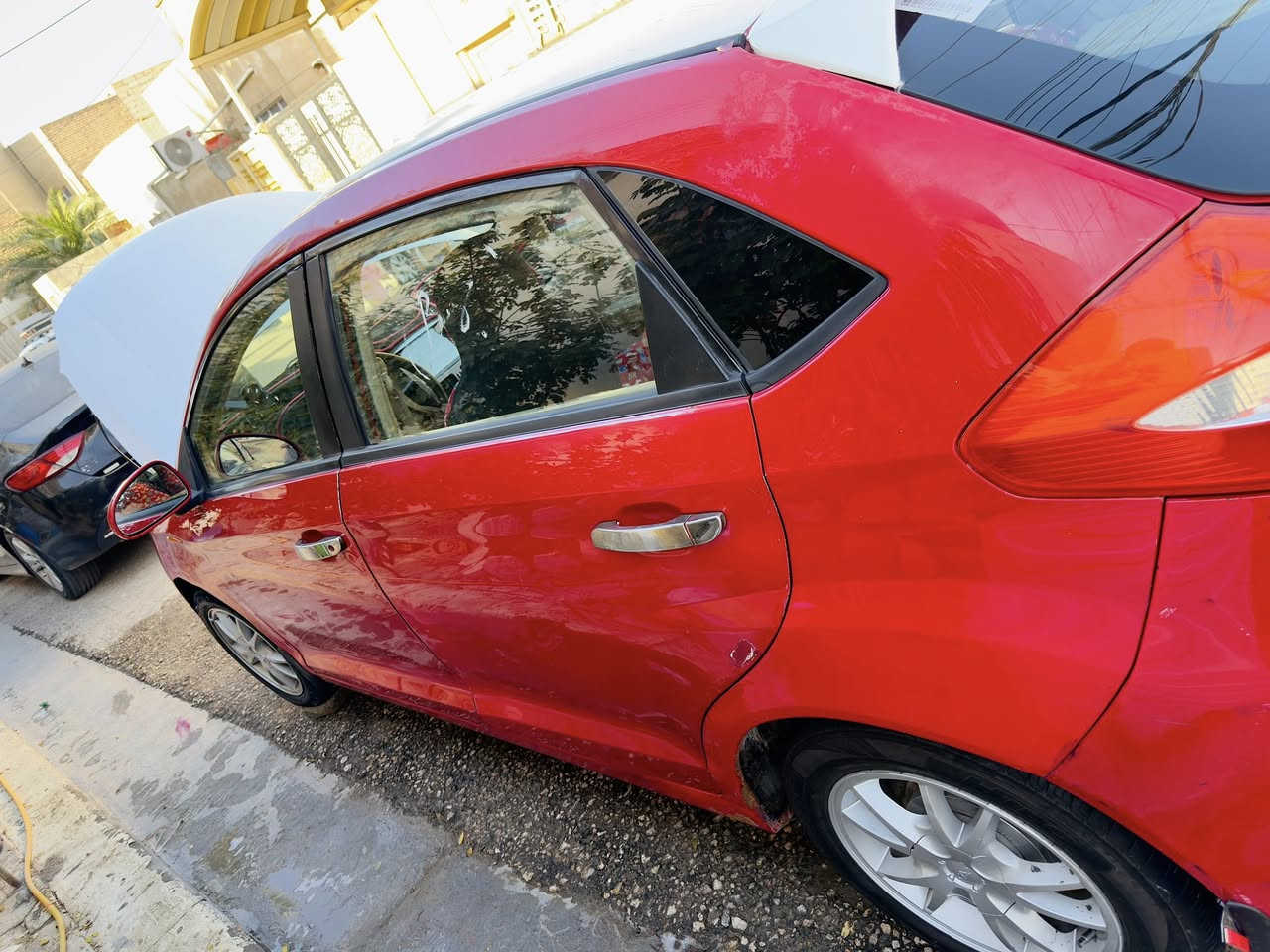 سلام عليكم.    شيري فلاوين مديل 13؟   بسمي اني ابو سنويه. شرط لمداور سنويه لل2029 مصفره غرامات رقم قادسيه مشروع وطني مداور اي محافضه تعجبك   

تبريد شغال شرط ثلج 🧊 ❄️ 
گير ومكينه بلادي  مكفولات  كير عادي.   لا تنقيص ولا تبخير 
 كهربائيات كله شغاله 
حداديه جديده اماميه ولخلفيه  
تخدم تاير جديد  
غرفته جديده 
سياره كامله مكمله 

ملاحضه بيه بس هاذي لخياسات بلصور   

لعنوان.  نجف حي الوفاء 
 السعر. 39 وبيه مجال

لستفسار   ***********  بي واتس اب
