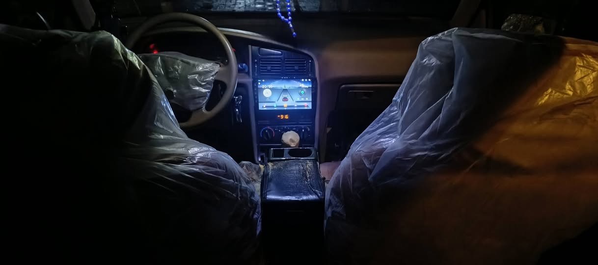 بيجو بارص2016 للبيع بغداد مدينة الصدر
سعر 39 وبيهه مجال 
التصال ***********
ما بيهه نقص سياره خير من الله ما بيهه نقص 
سياره مكينه وكير مكفولات 
سياره غرامه وهيئه مصفره 
رقم نكليزي جديد 
هزه جديده 
سنويه 2027
تحويل ثاني يوم
سياره بأسمي 
سعر 39 وبيهه مجال
