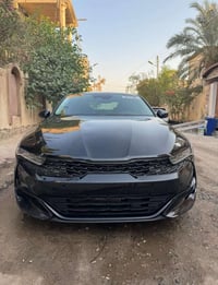 K5 2023  السياره بدون رقم االسياره كلش نضيفه  الكير المحرك كفاله  موجو...