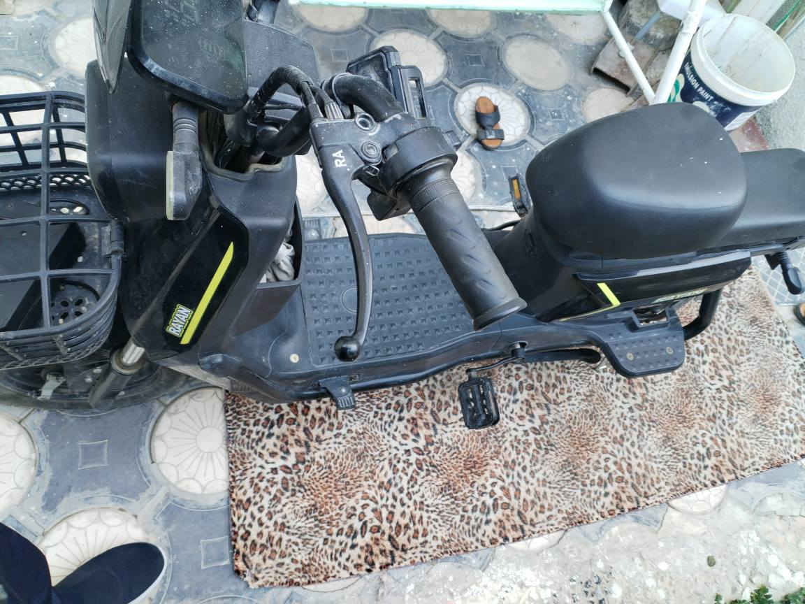 السلام عليكم دراجه شحن للبيع السعر ٣٢٥ مكاني النجف الاشرف  *********** النجف, العراق
