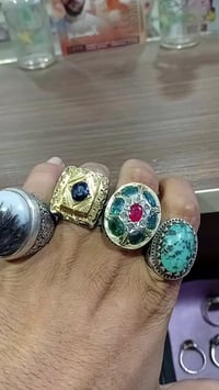 اكسسوارات شخصية • للبيع • واتس