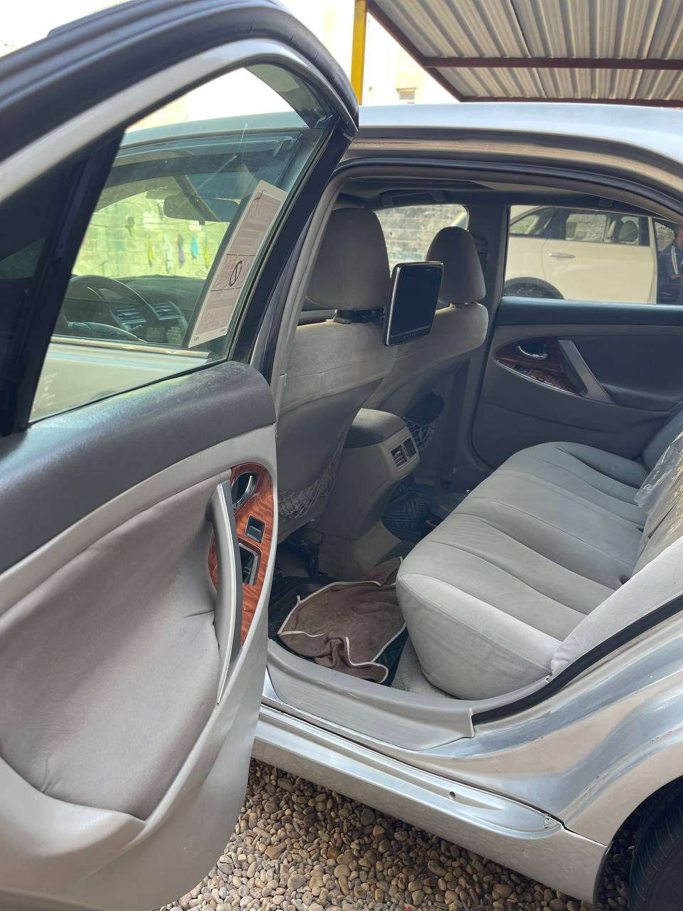 السلام وعليكم
كامري موديل7 خليجي فول1/1 عدا البرده الخلفيه
السيارة صبغ حزام اثر طخات خارجيه بدون دواخل بدون شواصي لغود سليمه طخه دوسه سايق وجاملغ خلفي حد البدنه معابر لحوض اأكد معابر الحوض دواخل سليمه ولغود
لأدامه الي عليه( جويتر جديد بلكات مجاول فيت بم تنظيف للحساسات   محرك جديد تبريد جاهز دهن وفلتر كير حمام + بولش ) السيارة شرط كلش ناعمه بالشارع كل نقص مابيه 
 الگير بي عته من2الى3 من تحمه طبيعي يرجع  ابيع كايم+ صدر خلفي امامي جاهز 
(السعر85 بي مجاال مكان الفلوجة)

‏‭0780 240 4440‬
