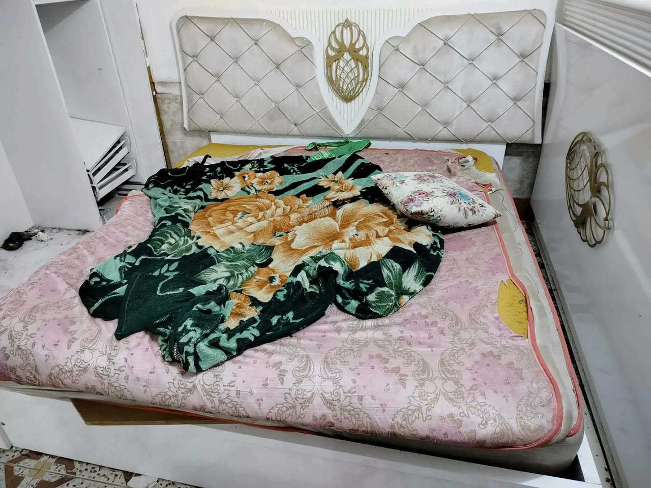 السلام عليكم غرفه نوم 3 قطع للبيع 250


**إذا كنت صاحب هذا الإعلان وتريد حذفه لأي سبب، رجاءا أرسل رسالة إلى الدعم الفني**