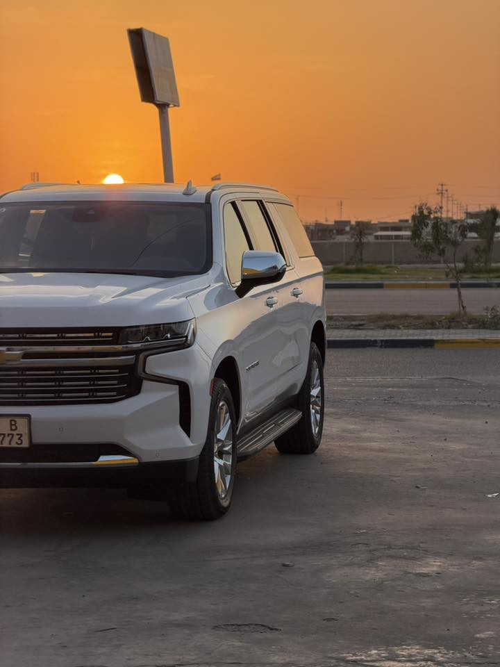 تاهو سوبر بامن مديل 2023 برامير ماشي 100 الف كيلو متر سياره مثل مموضحه بصور الحادث فقط   وباب العبري على كد شبر بي بيدر. سياره جديده على ايدي. ولا مشتغله خط ولا شي. 
سعر 4 و 70 وبيها مجال ***********
