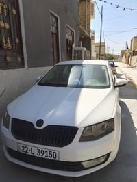 سكودا اوكتافيا2014 نفس فئة فولكسواكن جيتا   للبيع 80ورقه او مراوس كير ...