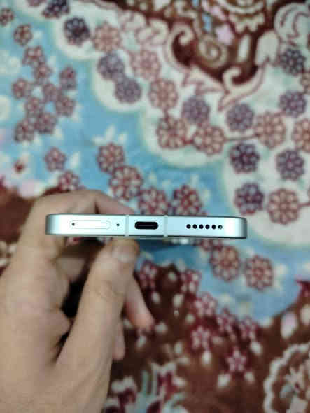 سلام عليكم 
جهاز بوكو f7
ملاحظه جهاز مستخدم 3اسابيع
مواصفات جهاز 120 فريم بالببجي
شاحن 90 واط ذاكره 512 رام 24 
جهاز مقاوم للماء معيار IP69
اخذت جهاز 560 اريده 400 بسبب طارئ 
مستعجل على البيعه 
مكاني بغداد 
***********
