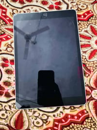 آيباد ٩ • ٢٥٦ • سعر خاص