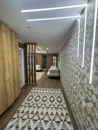 واو تاورز • ١٨٠م • أثاث صفر