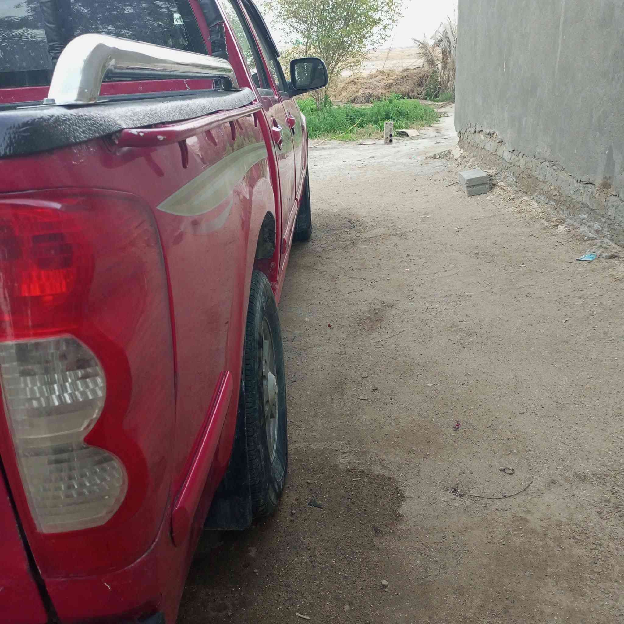 السلام عليكم.
كريت ويل موديل. 13رقم قادسيه دولي. 
كير محرك شرط. 
تخم تاير حداديه شرط. تبريد ثلج 🥶
بيه رشات صبغ قليله. 
مكفوله من الضربه. 
سنويته لحد 27.
مكان السياره السماوه. 
للستفسار اتصال على الرقم. 
***********.
