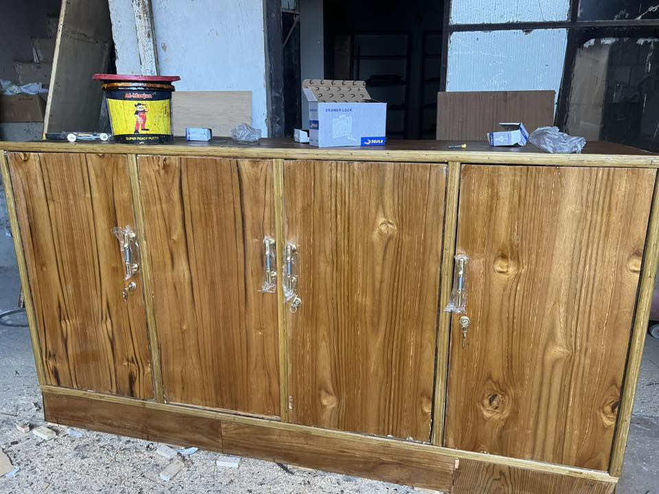 توفير بوفيات اللبيع يم ابو فلاح نجار العنوان النهروان شارع  المستشفي الباب بل باب السعر(75)الف(***********)
