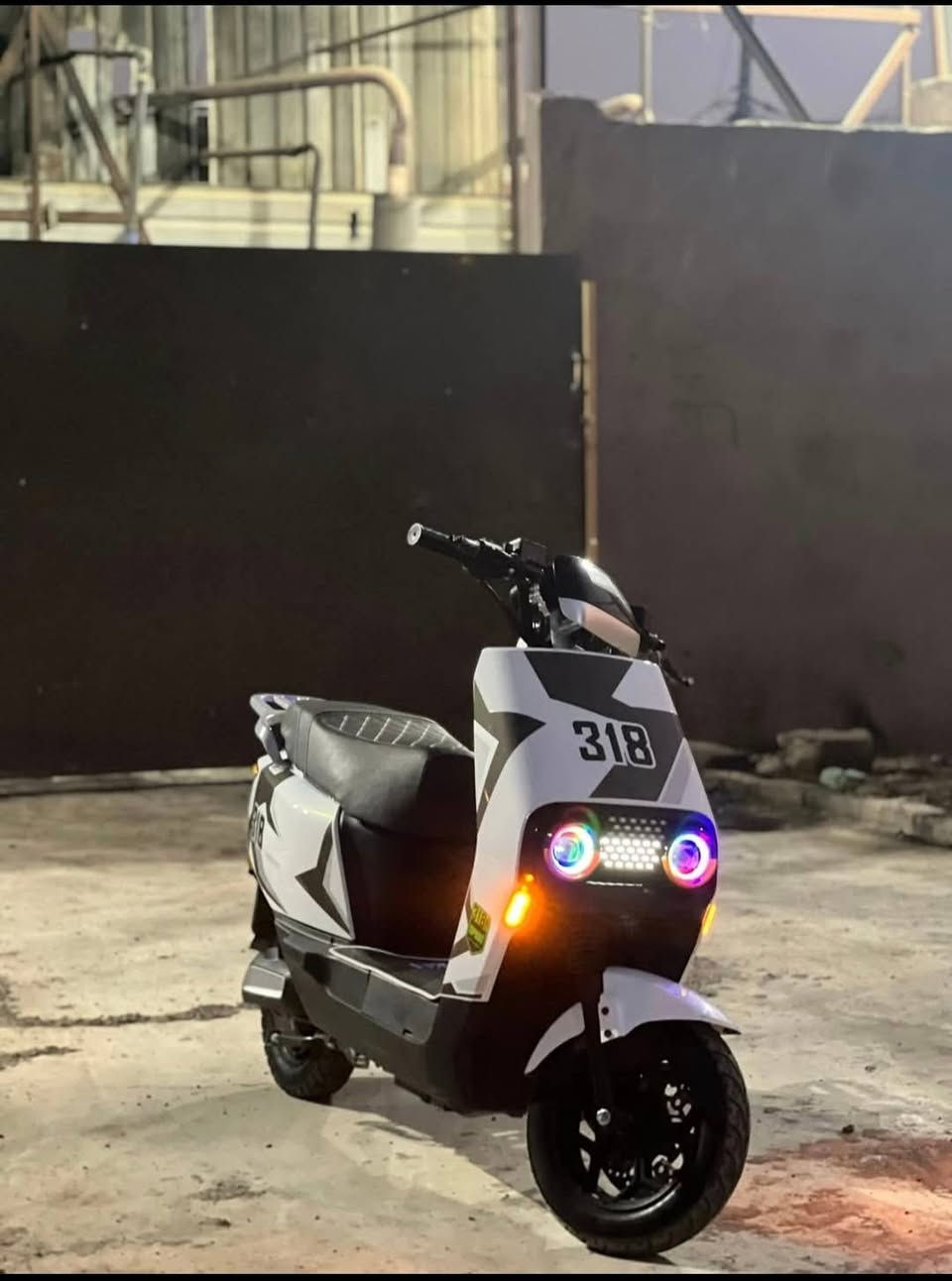 6بطاريات دبل

4نمر

المكان حي منصور

للسعر خاص

 ***********
