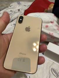 آيفون XS • ٦٤ جيجا • بطارية ٧٥%