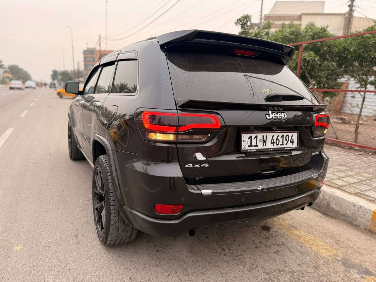 جيب شيروكي 2014 فول عدا الفتحه
السياره كفاله فقط شويه بلجاملغ وشويه بلبنيد والسونار موجود وي الصور اي تصليح داخلي مابيهه  ماشيه 90 الف

السعر 180 اي استفسار اتصل 
***********
