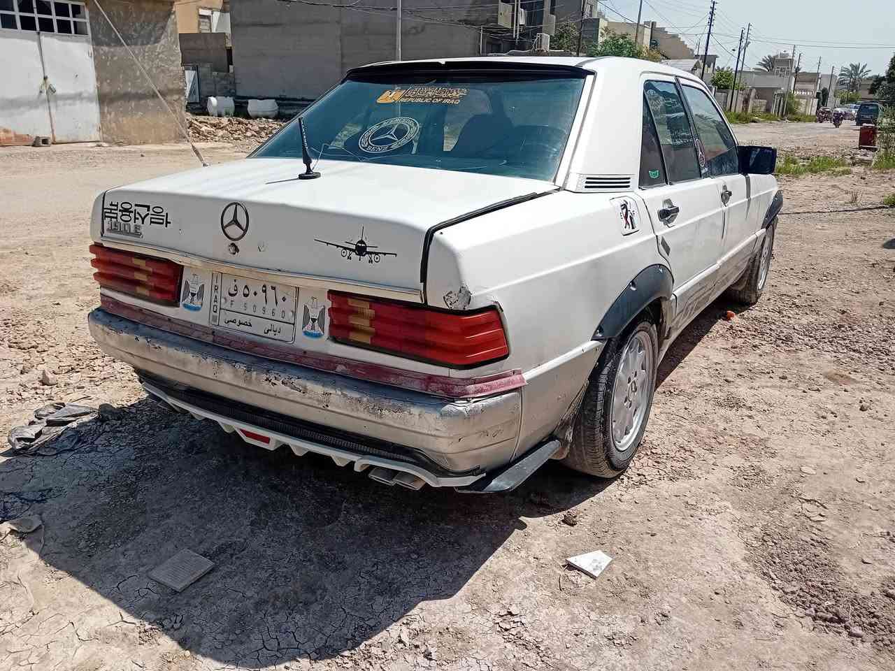 السلام عليكم بيع مستعجل 190 موديل 92 ديالى (حائز ثالث) شرط الوكاله مكينه وكير ونجي.. السياره بحالة جيدة وعلى كد فلوسها السعر 21 والشراي يدلل المكان بعقوبه التحرير  للإستفسار اكثر ***********
