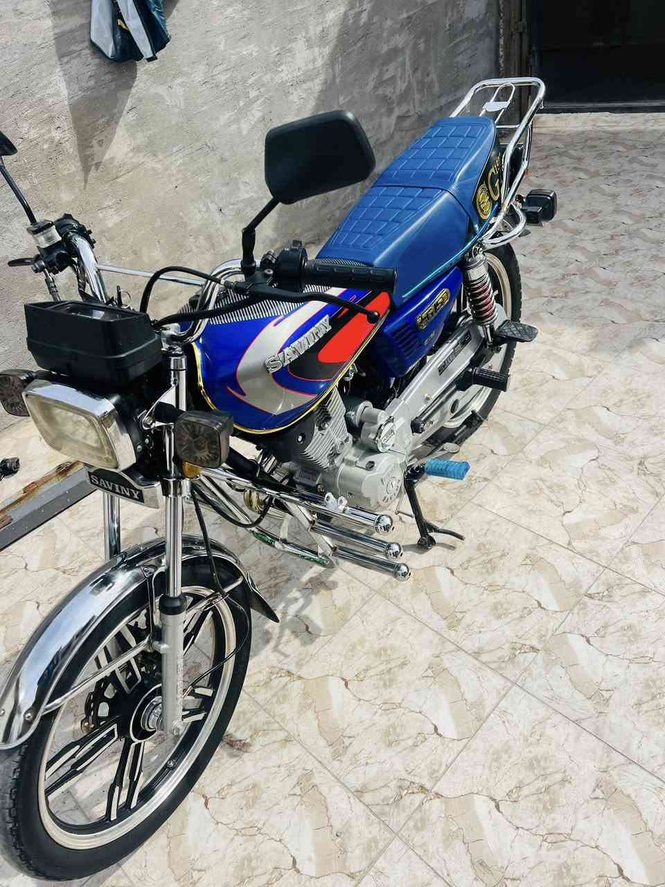 السلام عليكم ايراني سيڤان موديل 22محرك ممفتوح دراجه نضافته100/100 السعر 650 العنوان قضاء الخالديه***********
