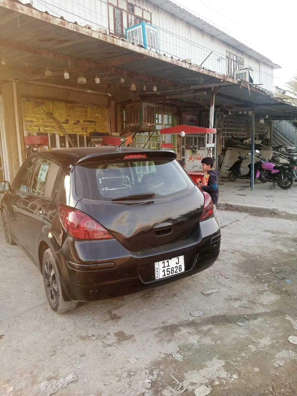 السلام عليكم عندي سياره نيسان فيرسا موديل 2008 سنويه بسمي سنويه لنهاية سنه 2030 مشروع وطني مكينه وكير مكفولات محرك 2000 باتري جديد تبريد شغال شاشه شغاله كامره صدر جديد سيارة كامله من كلشي مابيها اي نقص السعر 
60 وبيها مجال بسيط العنوان التاجي ابو عضام قرب البانزين خانه مال نايف رقم الهاتف ***********
