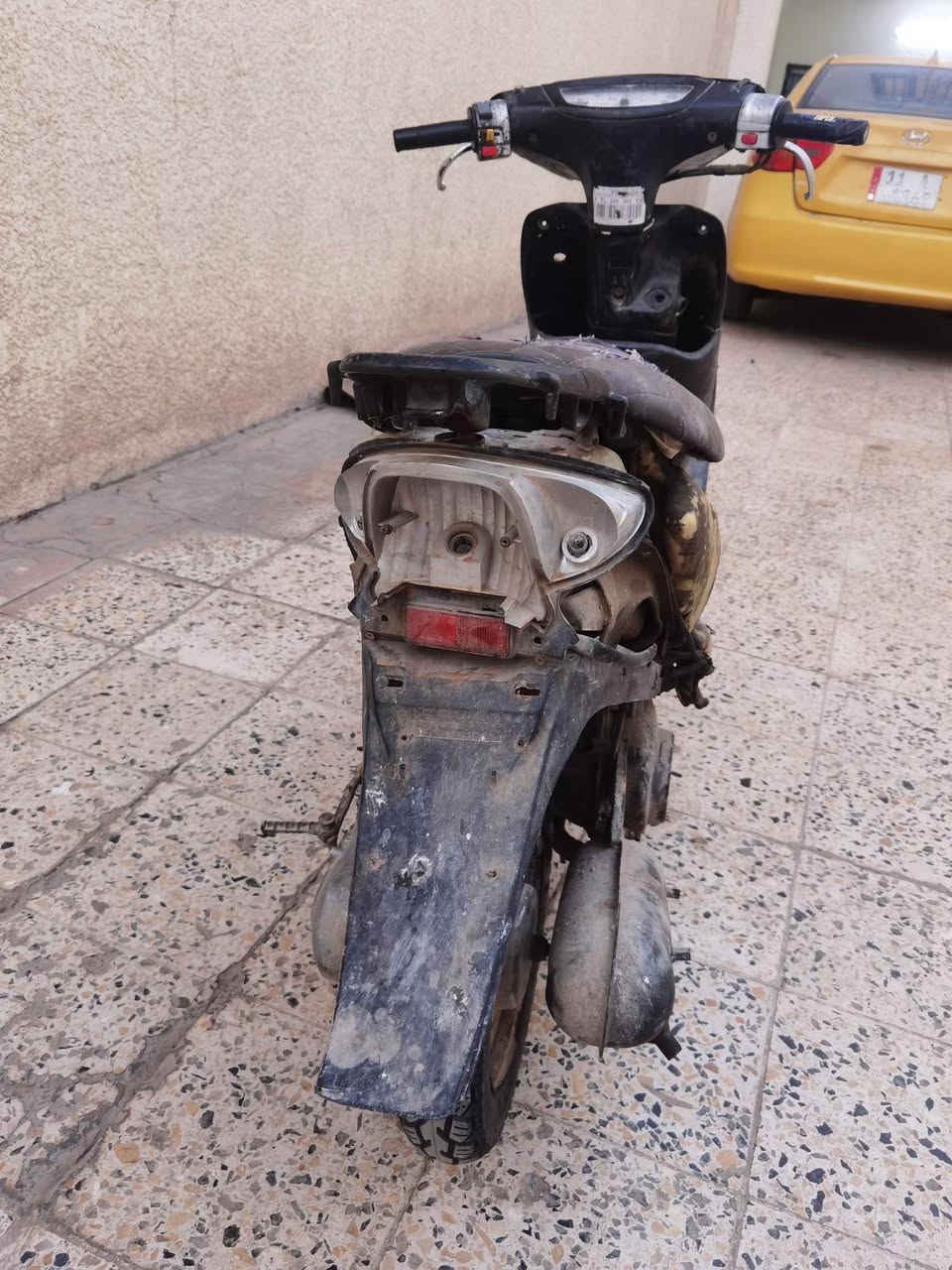 السلام عليكم
عصفورية هندر واحد تشتغل تاير خلفي جديد گلوب خلفي شغال مكينة نعمة زينة بيها فقط صالصنة يم الحداد يسويها وتجي تفحص وتاخذ رايدها قفل 80 مكاني بغداد الحبيبية رقمي ***********
