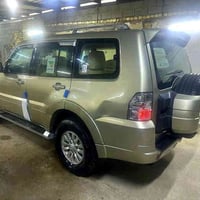 سياره باجيرو موديل 2010رقم بغداد بسمي مواصفات نص فول محرك كير صدر تبري...