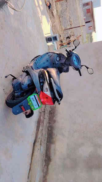 السلام عليكم اخوان دراجه البيع كامكو V2 كفاله عامه تراجه برغي ماعوزه ***********
