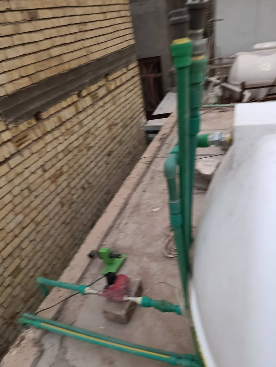 السلام عليكم عمل كافة تأسيس الصحيات مع تأسيس كهربائيات الي يريد اشتغل الة يراسلني على  هذا الرقم ***********
