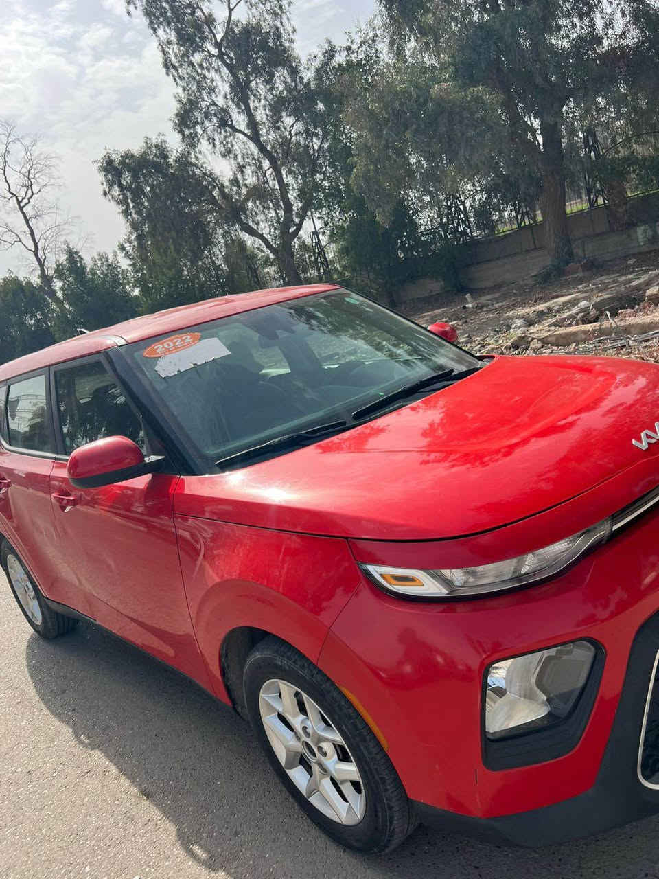 وارد امريكي 
ماشيه ٤٤
بيه ٣اصابع ب خشم البنيد 
وجاملغ مبدل وكلير باب السايق 
بدون دواخل 
سياره حلوه وجديده
مكاني بغداد مصفى الدورة للستفسار***********
السعر ١٤٢ وبيها مجال بسيط بغداد, العراق
